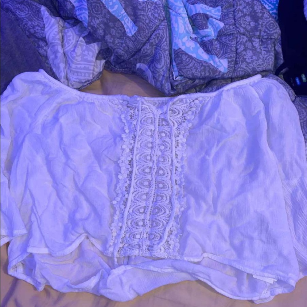 Off the shoulder Flowey shirt